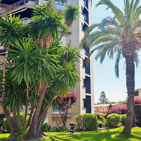 Edificio Blanqueries By Interhome